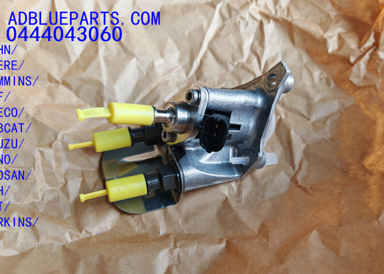 0444043060 OEM BOSCH DEF DOSING UNIT / UREA NOZZLE / DOSING MODULE 0444043060 Adblue Injector Nozzle doseringsnozzle voor JOHN DEERE CUMMINS DAF IVECO BOBCAT ISUZU HINO DOOSAN CNH per katten